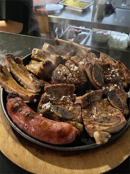 Parrillada de carnes a la brasa para dos personas  - Imagen 1